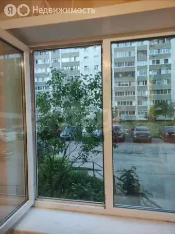 3-комнатная квартира: Пермь, улица Связистов, 11 (63 м) - Фото 1