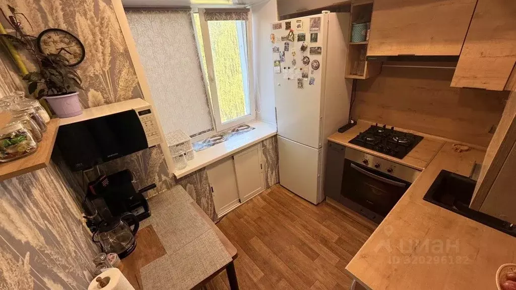 2-к кв. Кировская область, Киров Ленинградская ул., 10 (45.0 м) - Фото 1
