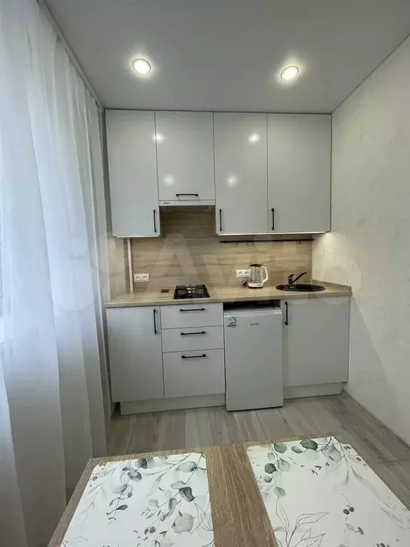 2-к. квартира, 45 м, 2/5 эт. - Фото 1