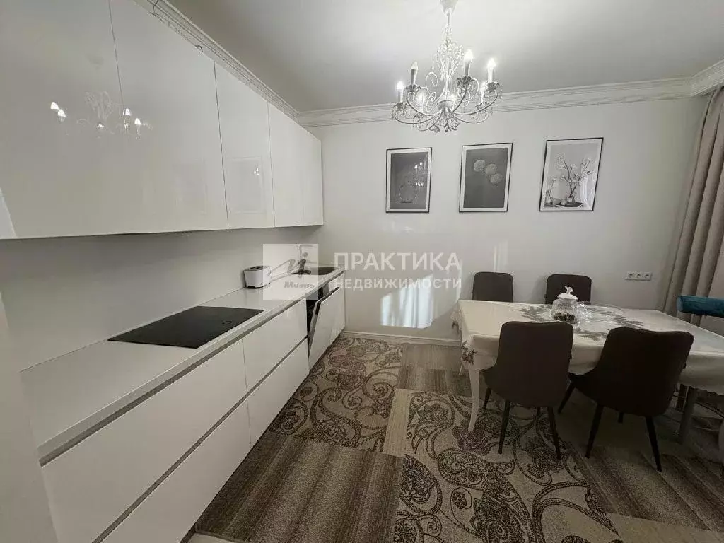 Продается 2-комнатная квартира - Фото 1