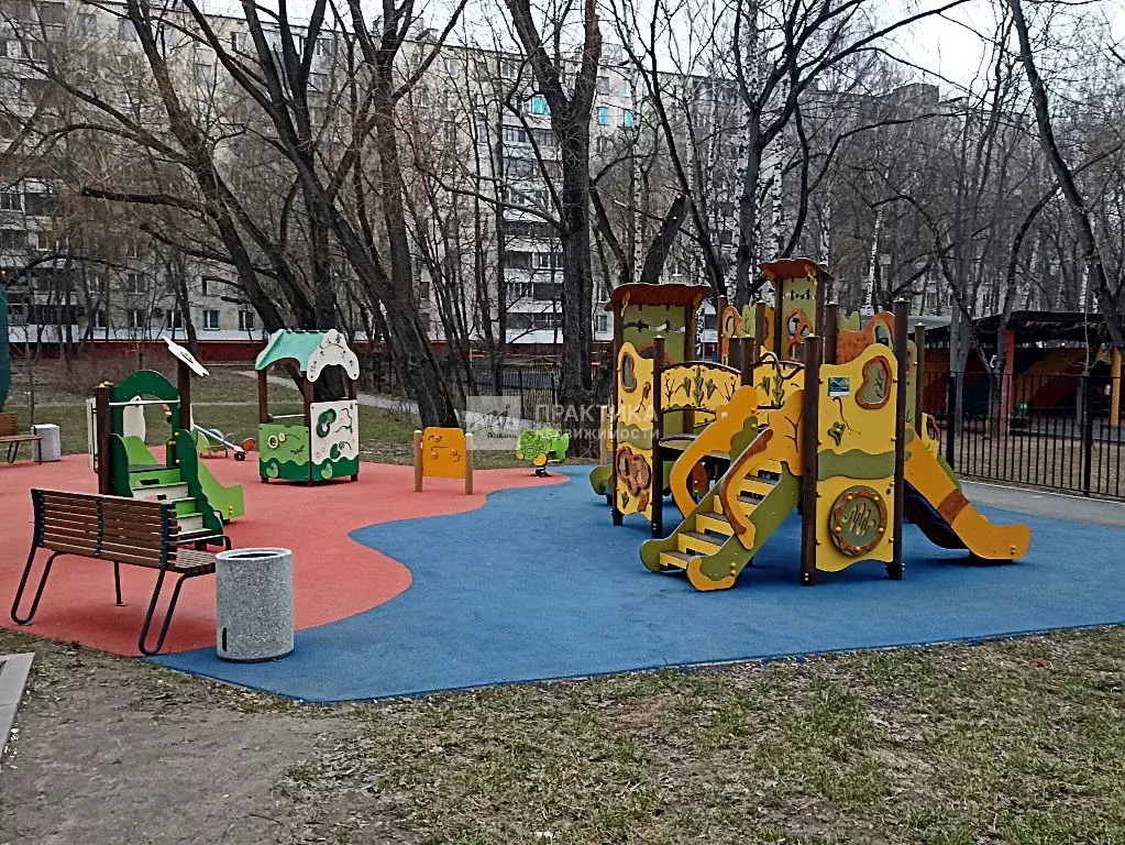 Продается 3-комнатная квартира - Фото 1