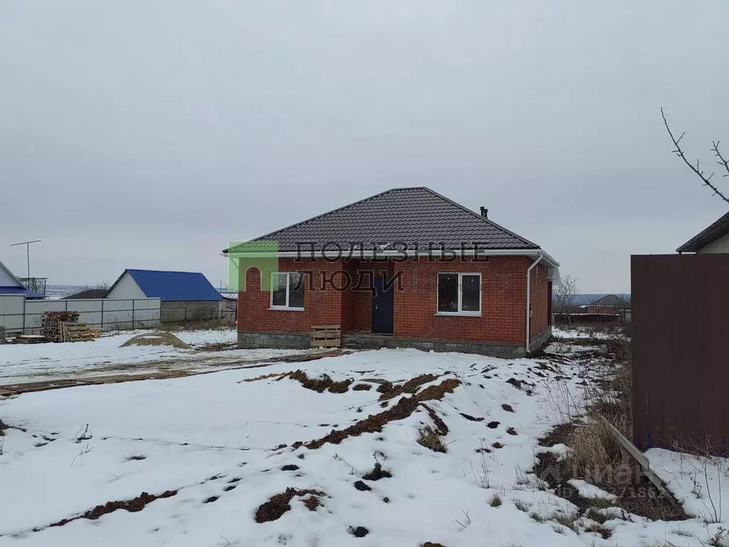 Дом в Белгородская область, Белгород Красногвардейская ул. (90 м) - Фото 1