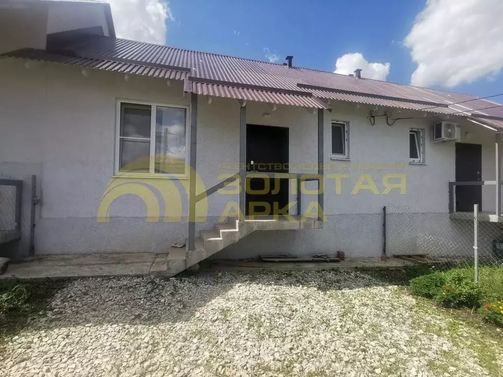 Таунхаус в Краснодарский край, Крымск ул. Выборная (38 м) - Фото 1