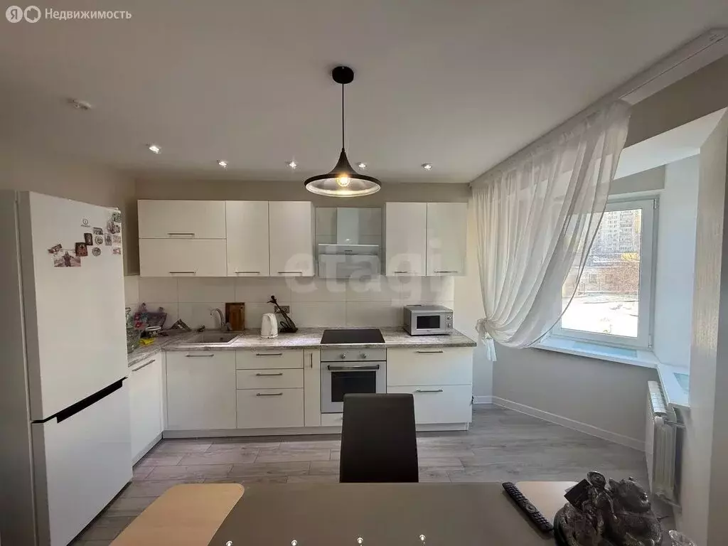 3-комнатная квартира: Белгород, улица Губкина, 18А (60 м) - Фото 2