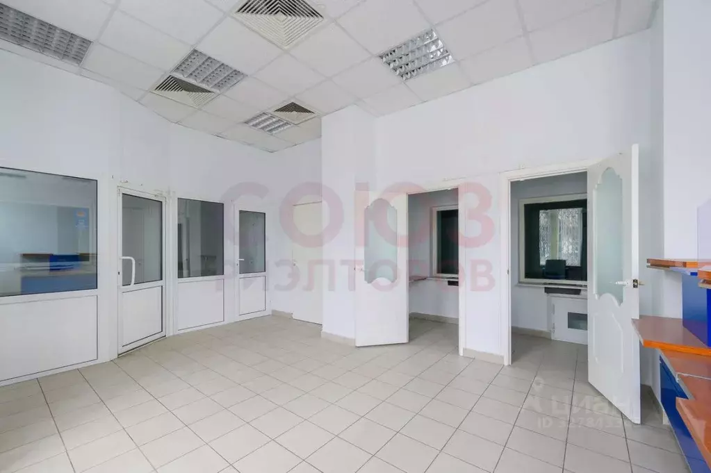 Помещение свободного назначения в Волгоградская область, Волжский ... - Фото 2