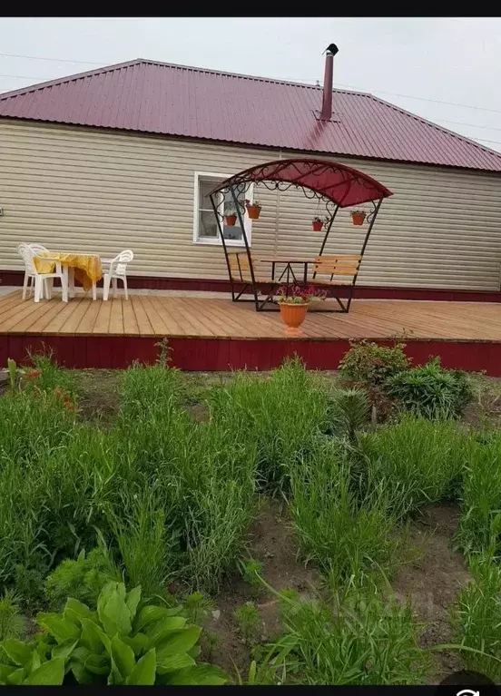 Дом в Воронежская область, Лискинский район, Тресоруковское с/пос, с. ... - Фото 1
