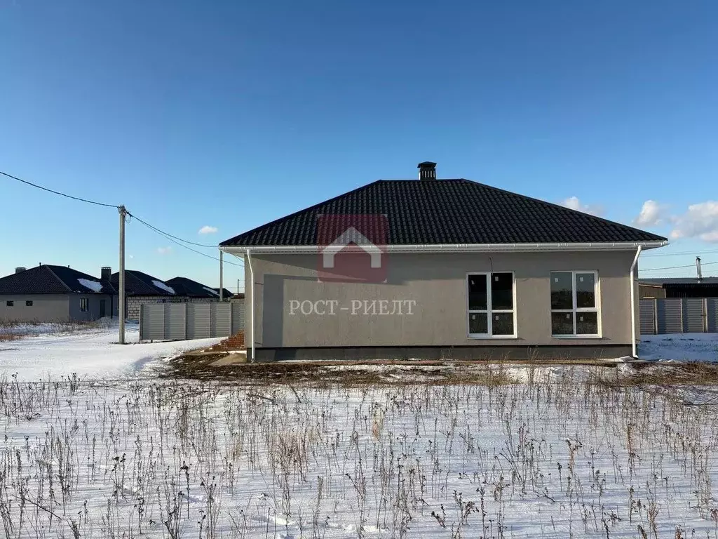 Дом в Саратовская область, Энгельсский район, Красноярское ... - Фото 2