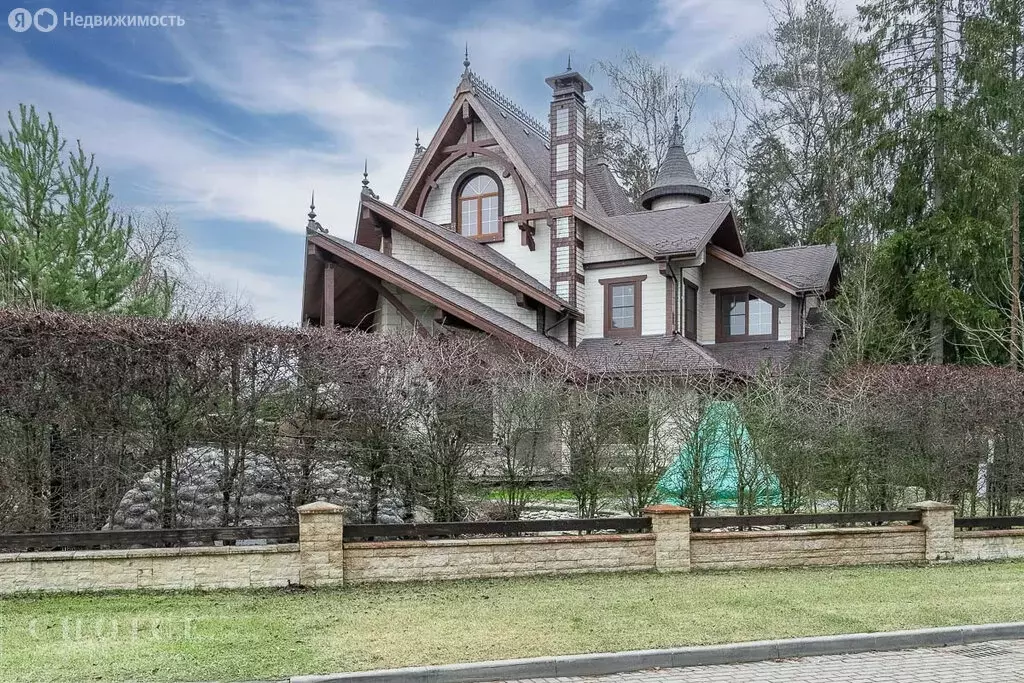 Дом в Чесноково, КП Ренессанс парк (620 м) - Фото 1