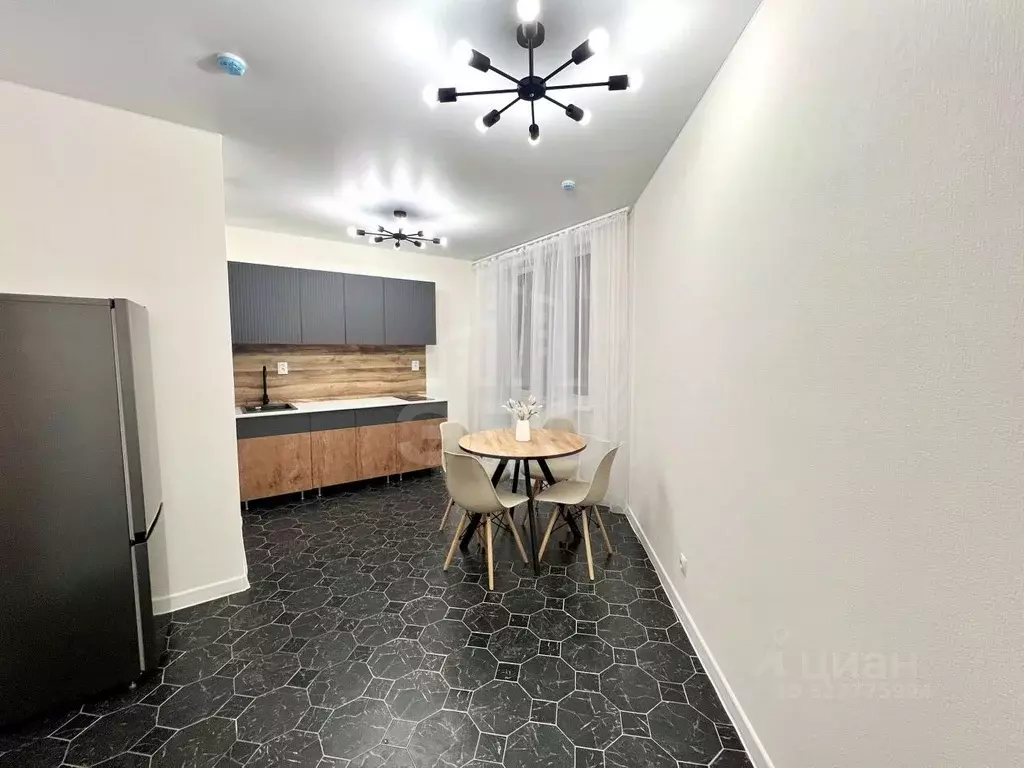 1-к кв. Ленинградская область, Мурино Всеволожский район, ул. ... - Фото 2