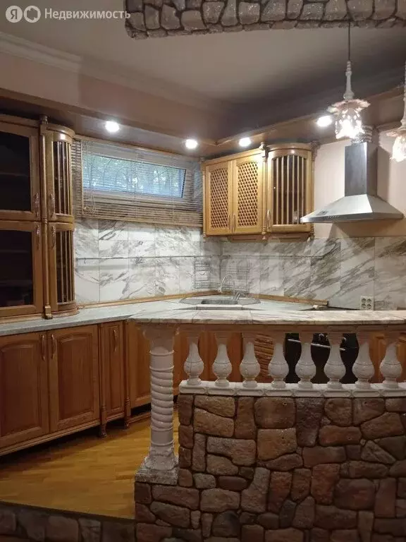 3-комнатная квартира: Таганрог, улица Яблочкина, 10 (72 м) - Фото 1