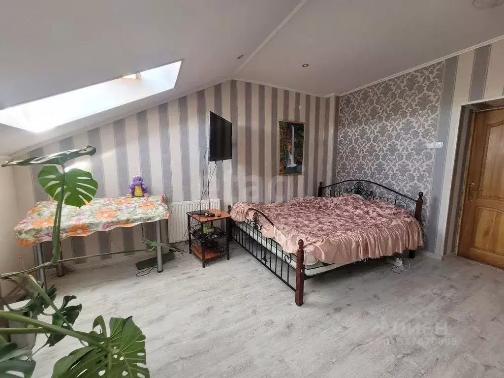 3-к кв. Калининградская область, Пионерский Флотская ул., 15 (94.0 м) - Фото 1