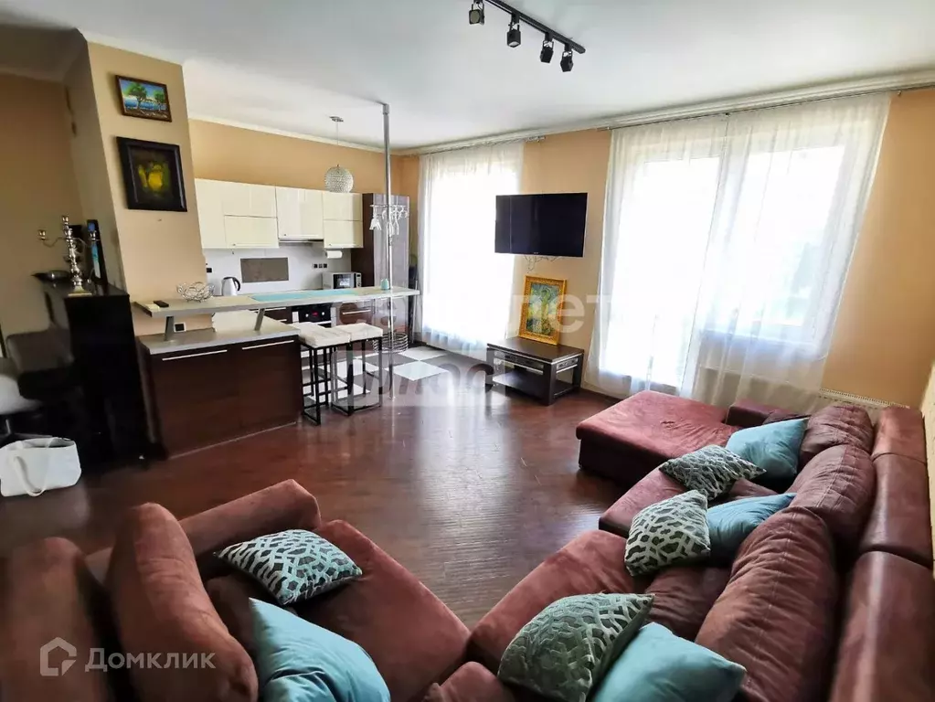 Продаётся 2-к квартира, 60 м - Фото 0