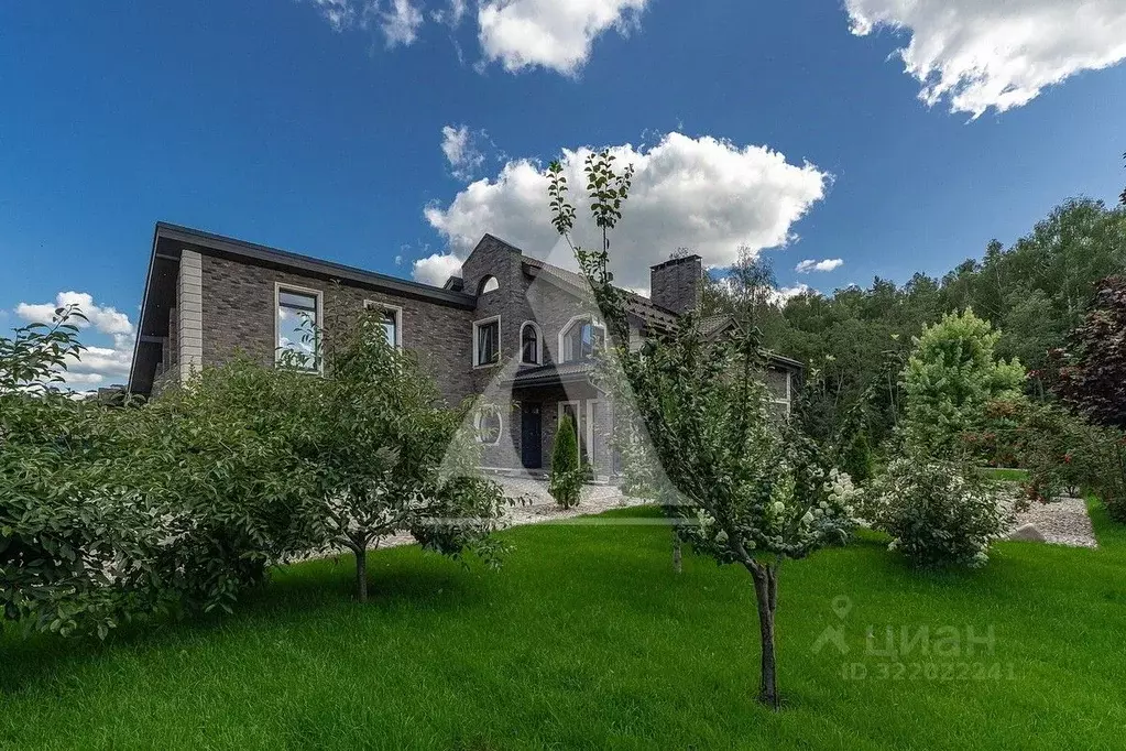 Дом в Москва д. Милюково, ул. Лесная, 6 (439 м) - Фото 1