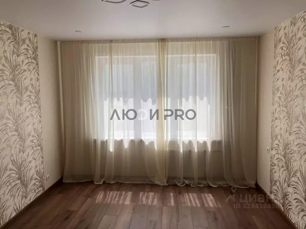 2-к кв. Саратовская область, Саратов ул. Имени Михаила Булгакова, 4 ... - Фото 1