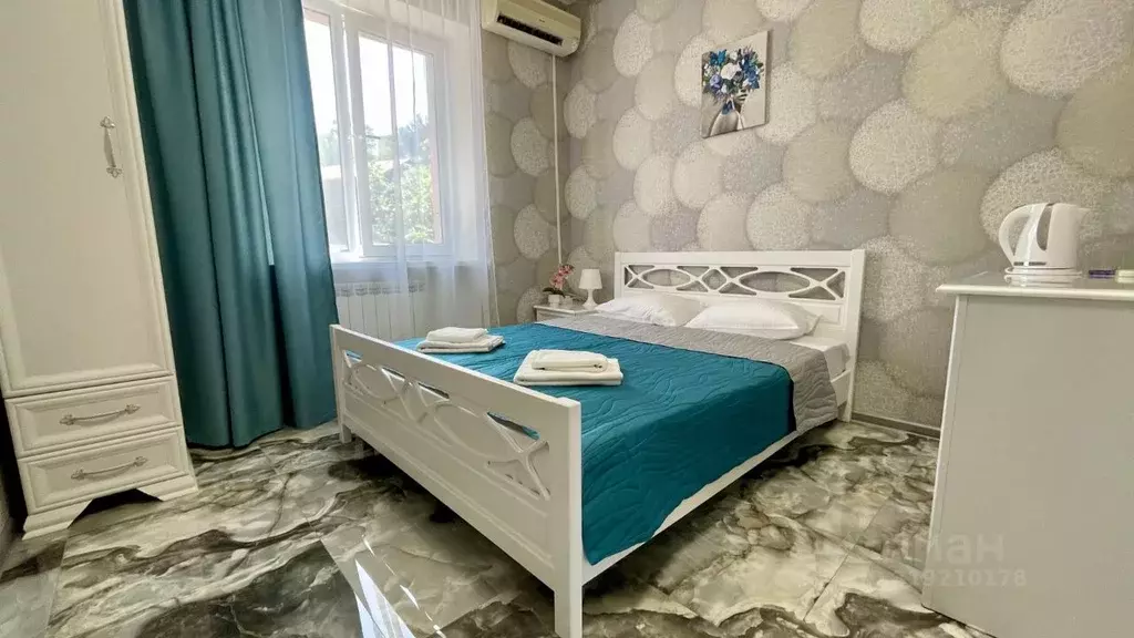 Комната Краснодарский край, Геленджик Курзальная ул., 32 (16.0 м) - Фото 1