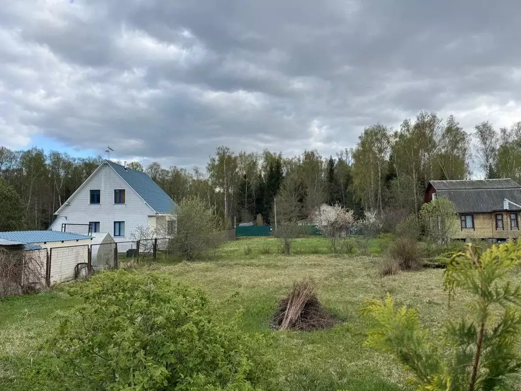 Участок в Московская область, Серпухов городской округ, Северный СНТ ... - Фото 0