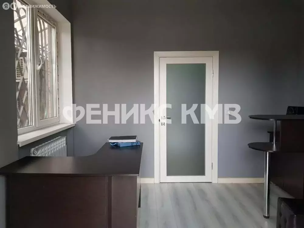 Дом в посёлок Горячеводский, проспект Советской Армии (500 м) - Фото 1