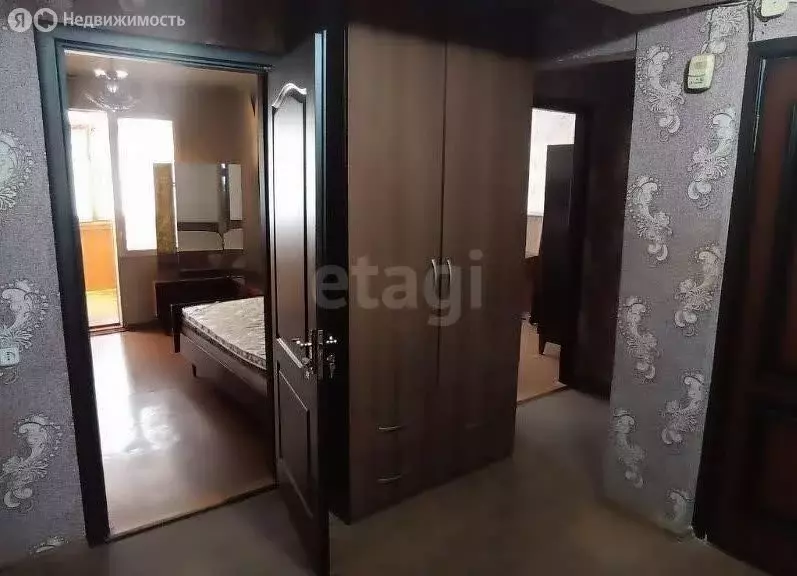 3-комнатная квартира: Севастополь, Балаклава, Строительная улица, 45 ... - Фото 1