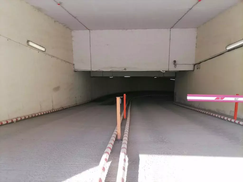 Гараж в Москва пер. Ковров, 4к2 (15 м) - Фото 2