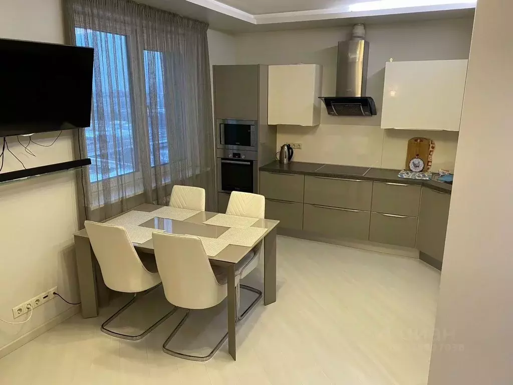 3-к кв. Москва Хорошевское ш., 12к1 (77.0 м) - Фото 0