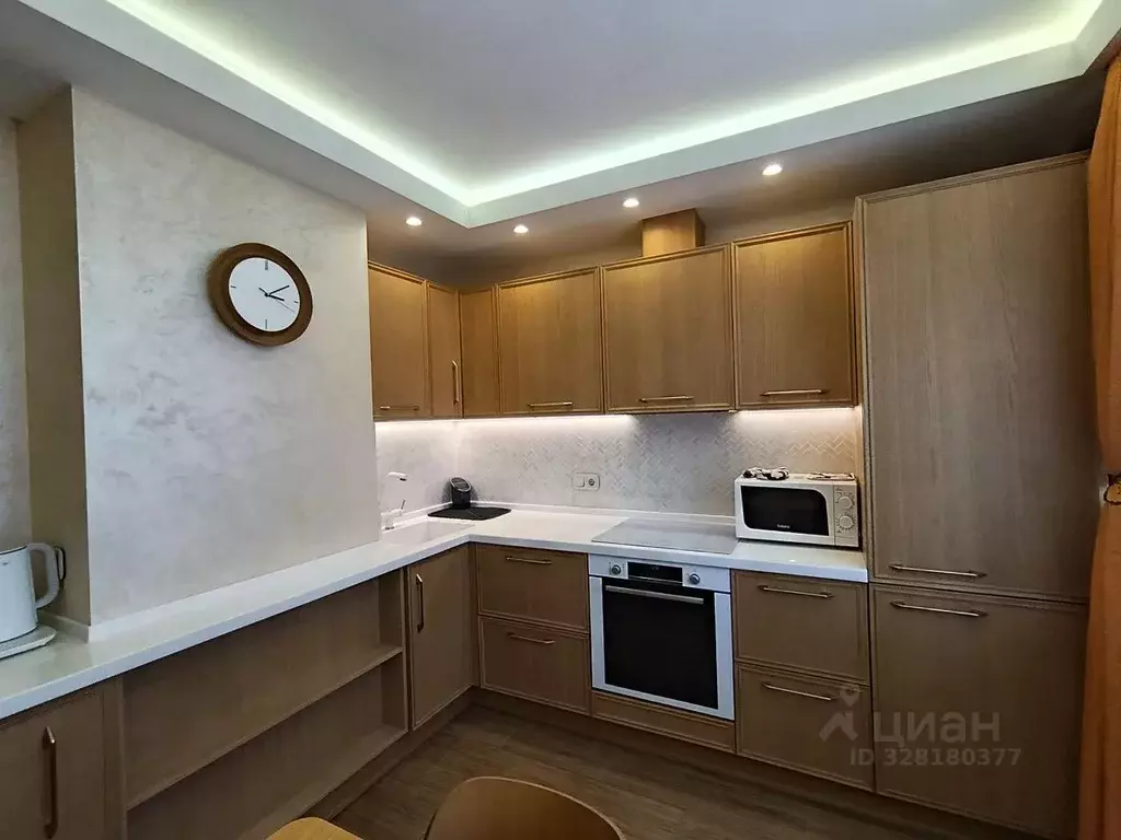 3-к кв. Москва ул. Раменки, 21 (76.0 м) - Фото 1