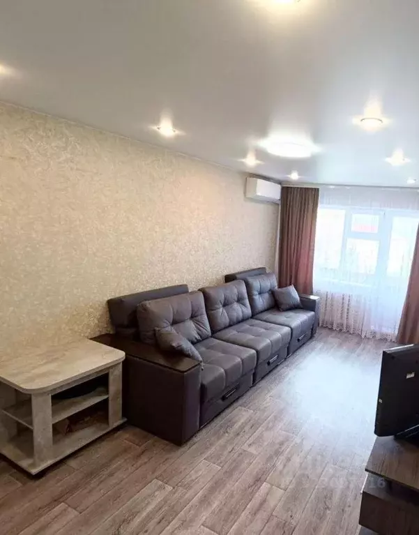 2-к кв. Омская область, Омск ул. Петра Осминина, 12 (45.0 м) - Фото 2