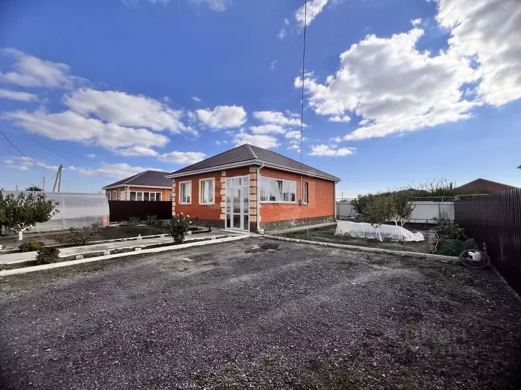 Дом в Ростовская область, Неклиновский район, Поляковское с/пос, ... - Фото 1