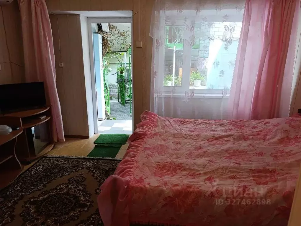 Комната Крым, Судак ул. Бирюзова, 26 - Фото 1