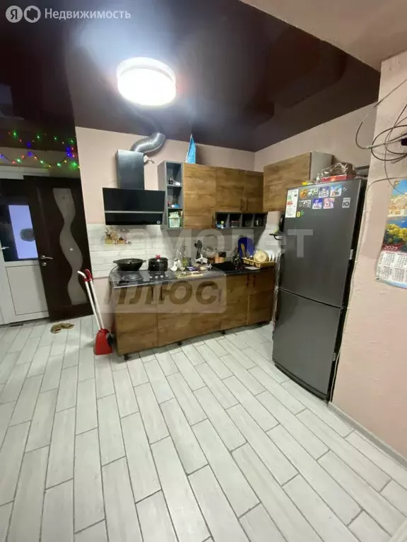 2-комнатная квартира: Зуя, Боковая улица, 1 (50 м) - Фото 1