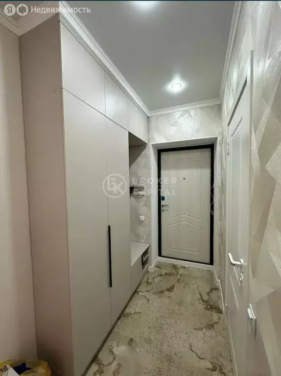 Квартира-студия: Новосибирск, Плющихинская улица, 2 (31 м) - Фото 1