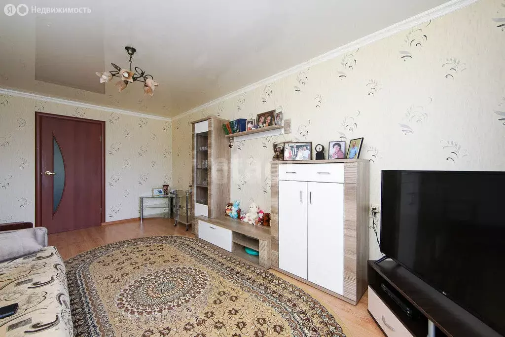 3-комнатная квартира: Калининград, улица Александра Невского, 43А (57 ... - Фото 1