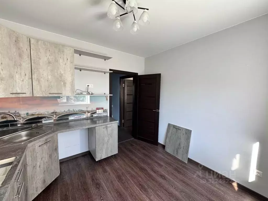 3-к кв. Ямало-Ненецкий АО, Новый Уренгой ул. 26-го съезда КПСС, 2 ... - Фото 2