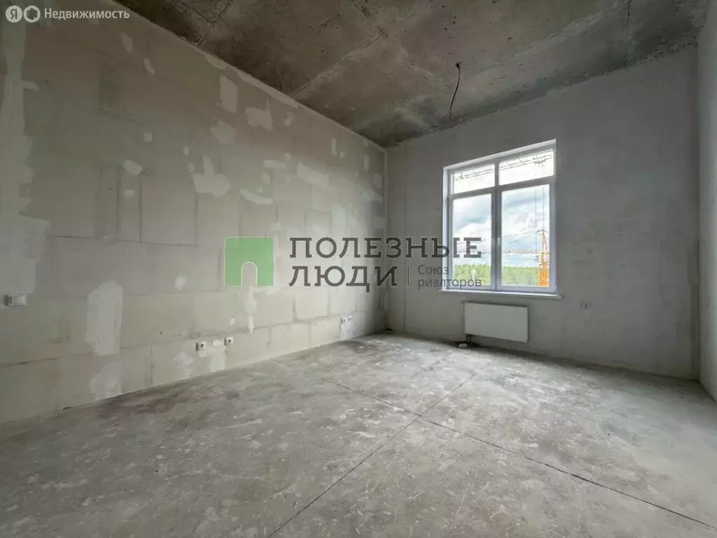 3-комнатная квартира: Ижевск, улица имени В.С. Тарасова, 4 (89.2 м) - Фото 1