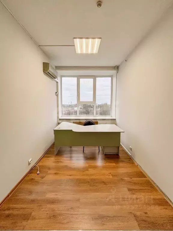 Офис в Псковская область, Псков Октябрьский просп., 56 (30 м) - Фото 1