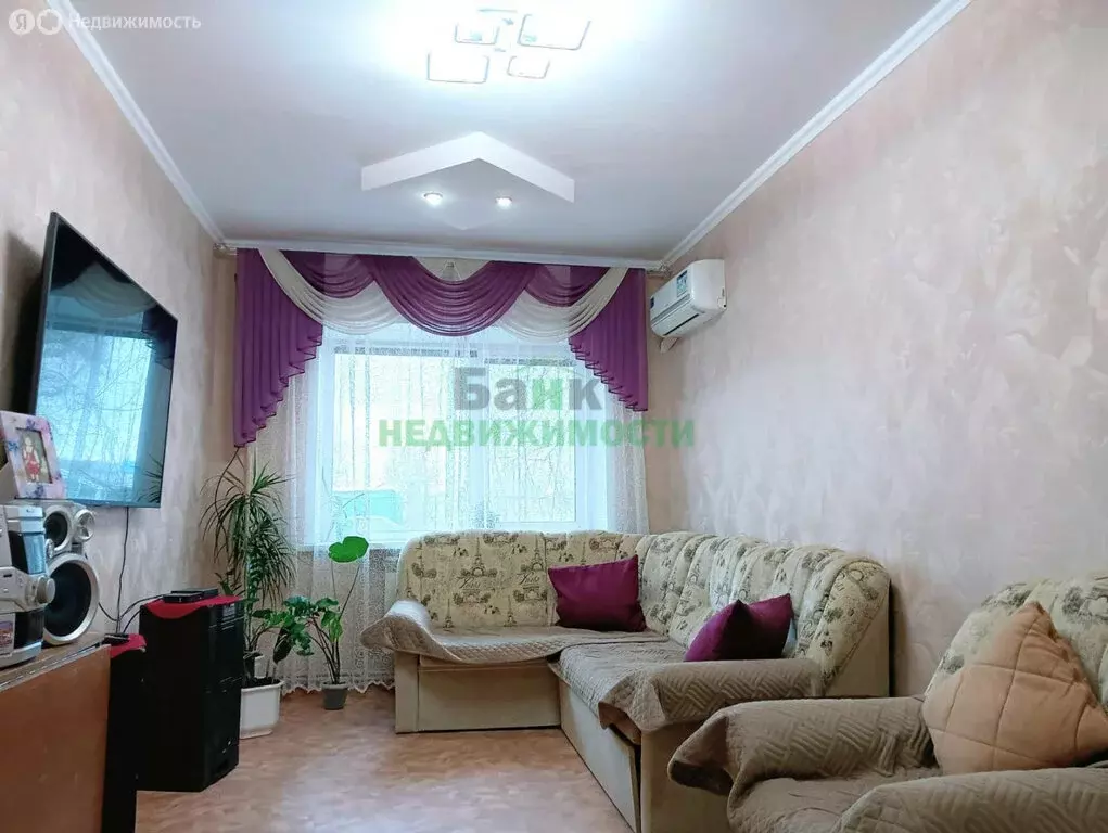 3-комнатная квартира: село Натальино, улица Карла Маркса, 4 (58.8 м) - Фото 1