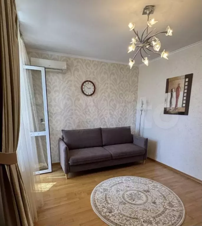 2-к. квартира, 74 м, 4/10 эт. - Фото 1