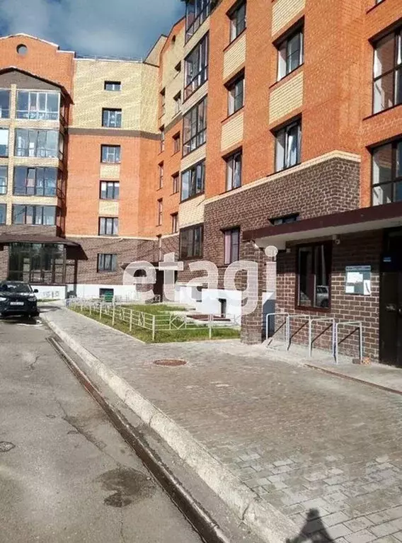 3-к кв. Коми, Ухта ул. Александра Алексеева, 6 (81.8 м) - Фото 1