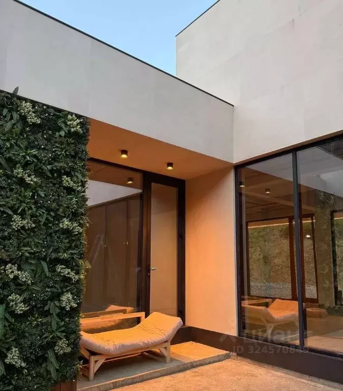 Дом в Краснодарский край, Сочи городской округ, с. Лесное ул. ... - Фото 1