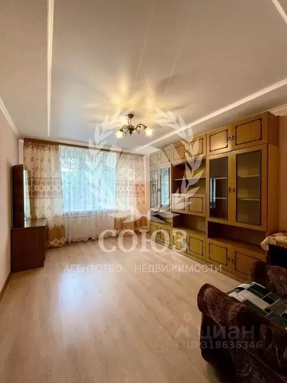 2-к кв. Калужская область, Калуга Воинский пер., 6 (52.0 м) - Фото 1