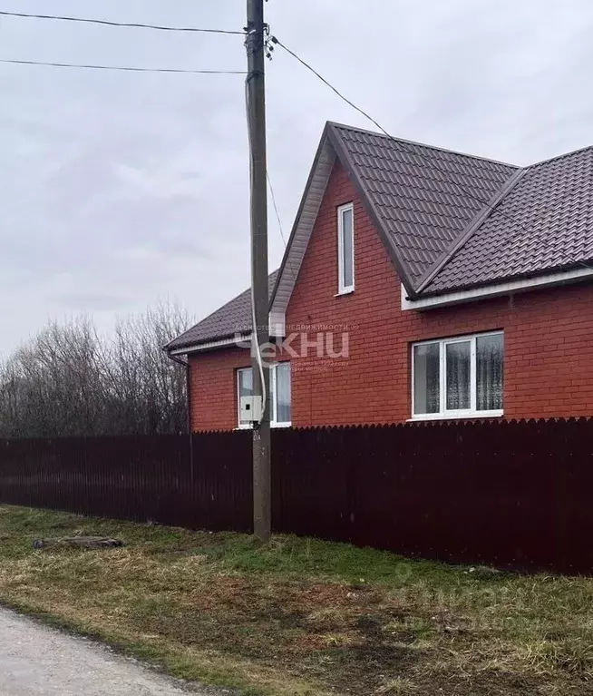 Дом в Нижегородская область, Бутурлино рп ул. Кабакова, 28 (130 м) - Фото 1