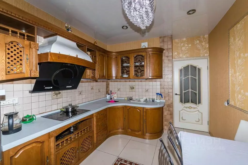 3-к кв. Иркутская область, Иркутск ул. Баумана, 214/1 (84.9 м) - Фото 2