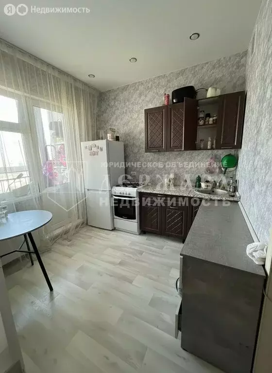 1-комнатная квартира: Кемерово, проспект Химиков, 51 (32.5 м) - Фото 0