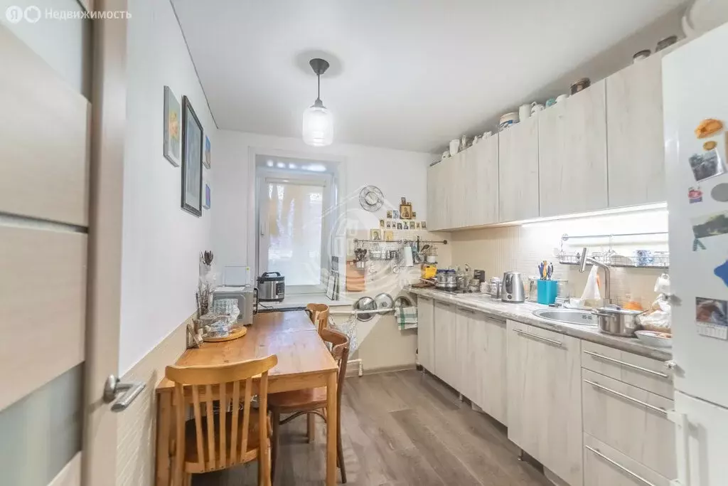 3-комнатная квартира: Барнаул, Комсомольский проспект, 82 (65.5 м) - Фото 2