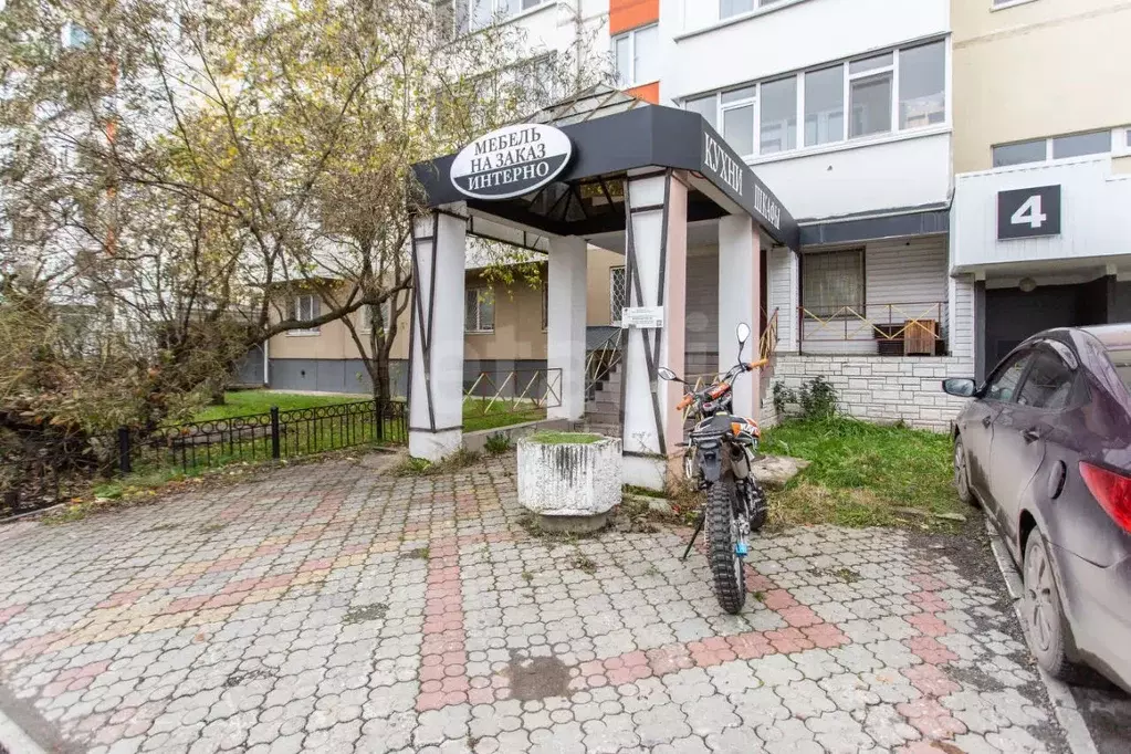 Помещение свободного назначения в Тюменская область, Тобольск 8-й мкр, ... - Фото 1
