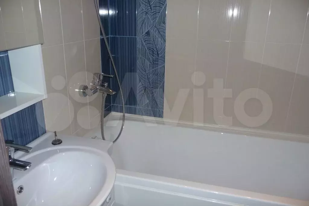 1-к. квартира, 40 м, 4/9 эт. - Фото 0