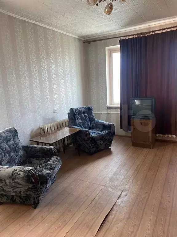 1-к. квартира, 38 м, 9/9 эт. - Фото 1