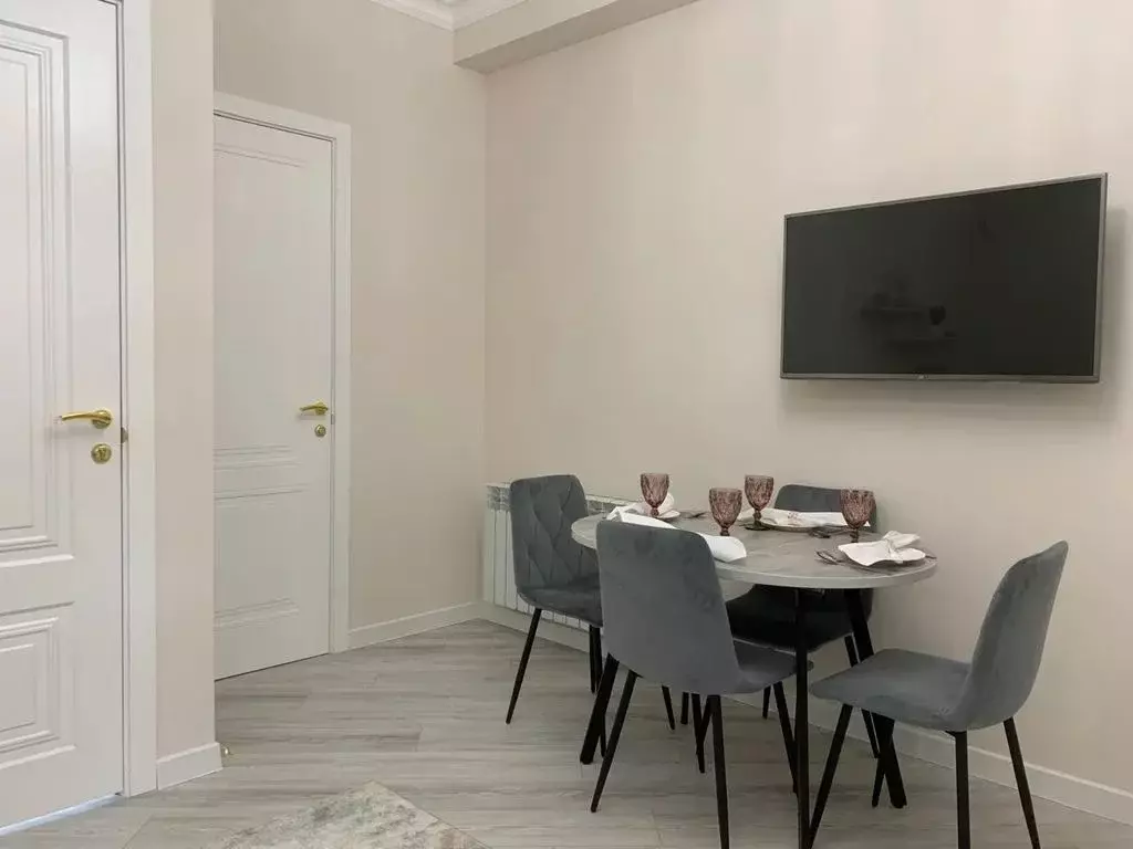 1-к кв. Дагестан, Махачкала ул. Магомета Гаджиева, 79 (42.0 м) - Фото 1