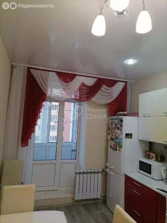 2-комнатная квартира: Волгоград, улица Маршала Воронова, 14 (67.4 м) - Фото 0