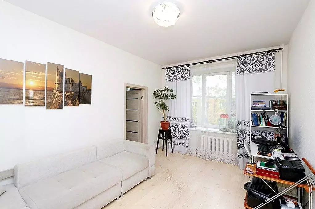 3-к кв. Иркутская область, Иркутск ул. Тургенева, 5А (68.0 м) - Фото 1