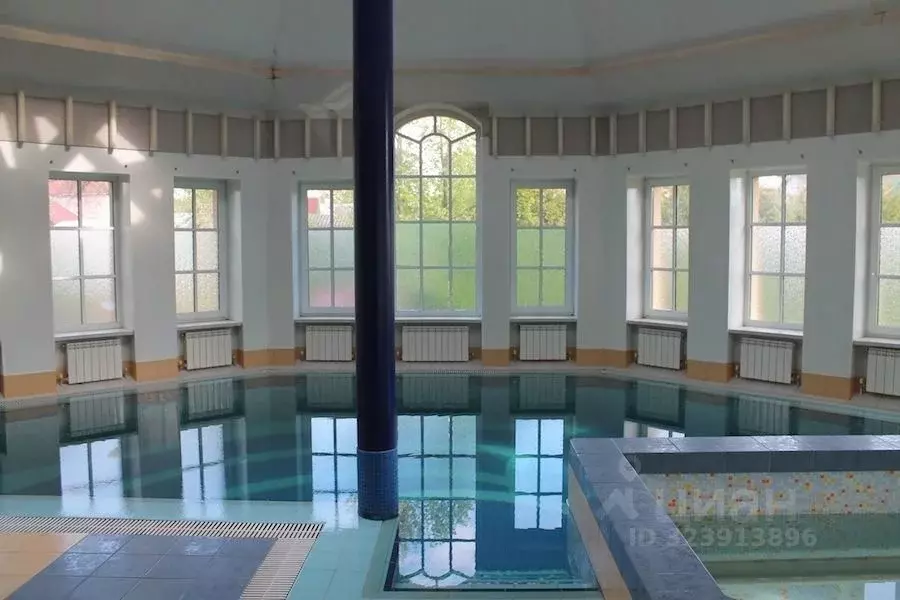 Дом в Санкт-Петербург, Санкт-Петербург, Павловск Конюшенная ул., 2 ... - Фото 1